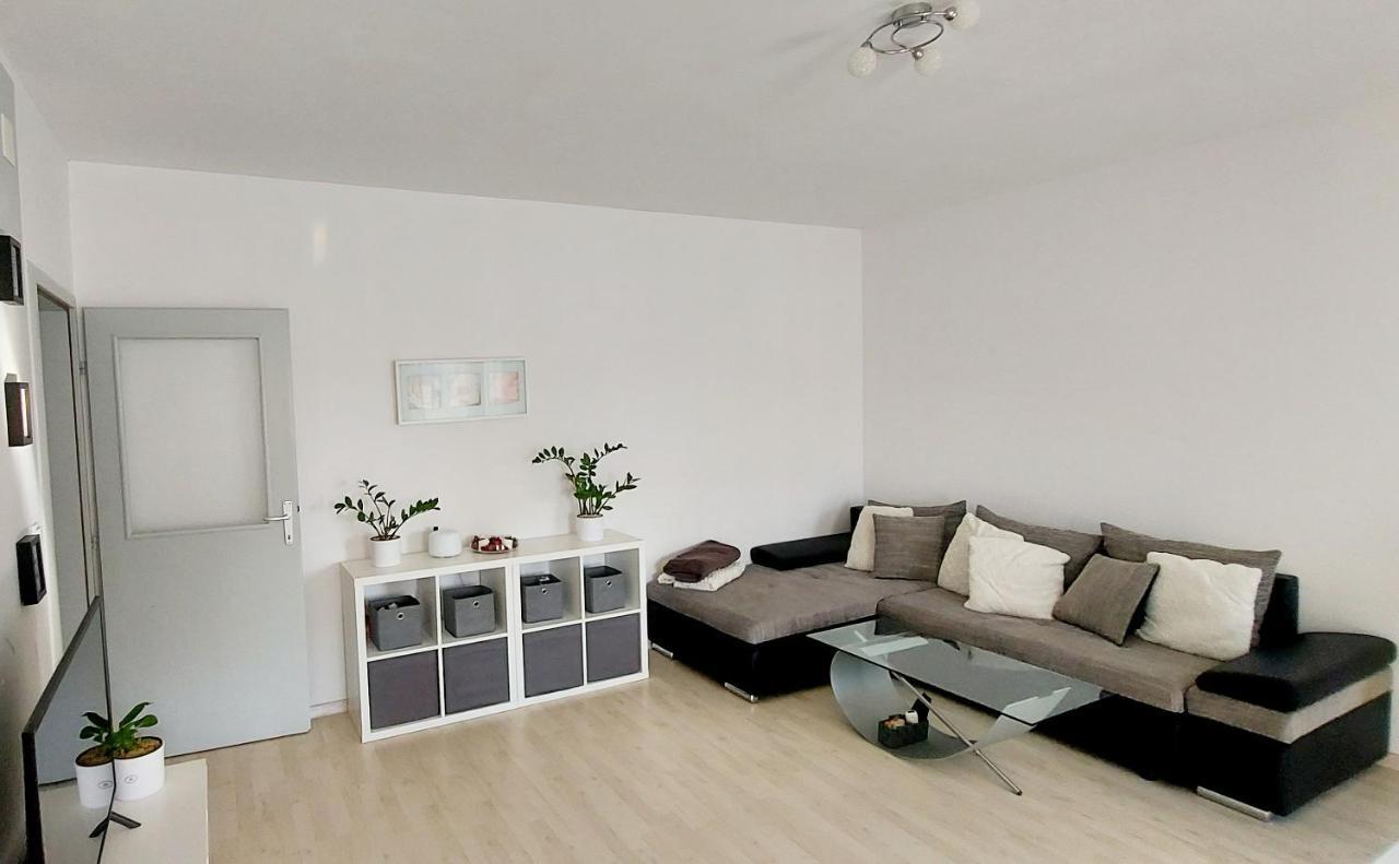Apartman Near Fazana-500 From The Sea Kültér fotó